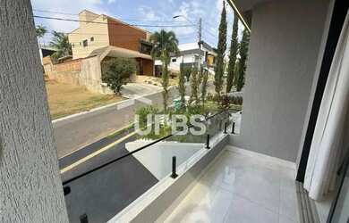 Imagem 5: Casa térrea à venda na Primeira Etapa, 4 quartos, 3 suítes, 4 vagas, fundo para mata