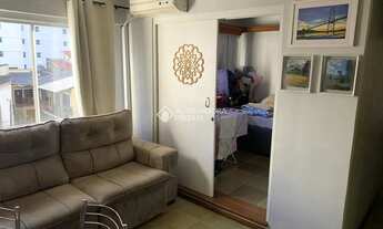 Imagem 6: Imóvel para venda tem 48 metros quadrados com 2 quartos em Centro - Florianópolis - SC
