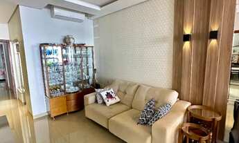 Imagem 7: Casa Moderna à Venda - 3 Suítes Plenas e Área Gourmet Climatizada!