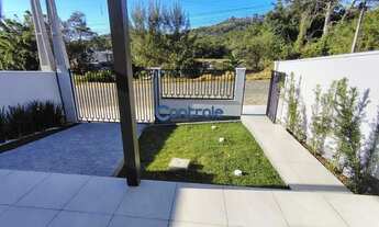 Imagem 3: Casa com 3 dormitórios (1 suíte) e quintal, no bairro Fundos, Biguaçu