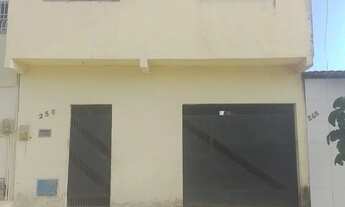 Imagem: Vende-se casa duplex