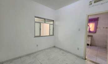 Imagem 16: Duas Casas Independentes: Oportunidade Perfeita para Família ou Investidor!