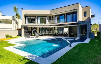 Imagem 2: Casa mobiliada e decorada no módulo 24