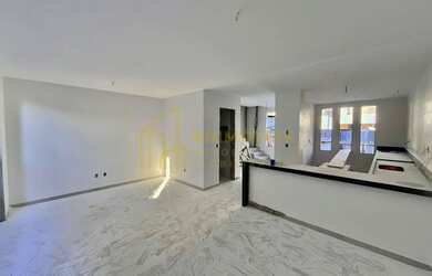 Imagem 2: Morada de Laranjeiras: Casa duplex com design moderno e segurança total!