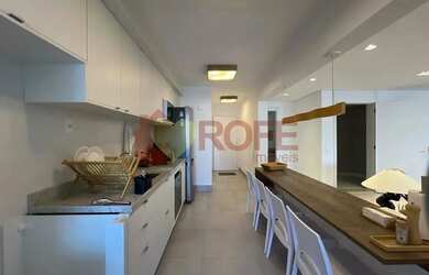 Imagem 6: Apartamento á venda de 157m² com 3 dormitorios sendo 3 suites e 2 vagas de garagem