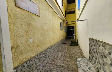 Imagem 6: Duas Casas Independentes: Oportunidade Perfeita para Família ou Investidor!