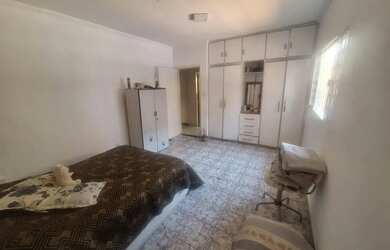 Imagem 7: Sobrado para venda possui 286 metros quadrados com 5 quartos em Coopharádio - Campo Grande