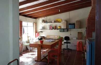 Imagem: Casa em Rua Mura - Guarujá - Porto Alegre/RS