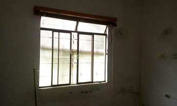 Imagem 6: Alugo casa no centro de Bicas