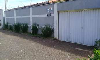 Imagem: Alugo casa na rua Segunda em Ituiutaba