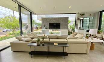 Imagem 3: Casa de condomínio térrea para venda possui 225 metros quadrados com 4 quartos