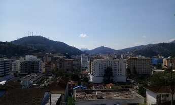 Imagem 3: Casa para venda com 400 metros quadrados com 4 quartos em Agriões - Teresópolis - RJ