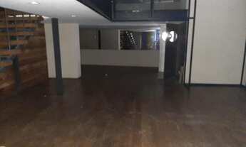 Imagem 2: Comercial/Industrial de 215 metros quadrados no Centro