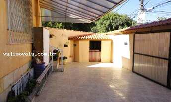 Imagem 3: Casa para Venda em Teresópolis, Alto, 3 dormitórios, 1 suíte, 3 banheiros, 2 vagas