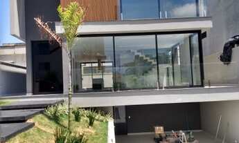 Imagem 2: Casa moderna no condomínio real park arujá para venda possui 300 metros quadrados com 4