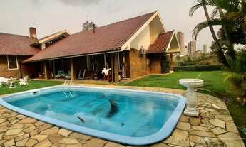 Imagem: Casa com 4 Dormitorio(s) localizado(a) no