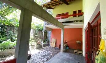 Imagem 2: Vendo em condomínio com 4 quartos sendo 2 suítes no bairro Retiro - Petrópolis - Rio de J