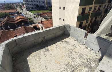 Imagem 2: Apartamento 2 Dormitórios - Entrada R$ 58 Mil - Prédio frente mar - AME900