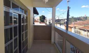 Imagem 2: Sobrado com 4 dormitórios à venda, 270 m² por R$ 690.000,00 - Cidade Jardim - Jacareí/SP