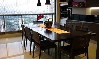 Imagem: Apartamento para venda tem 250 metros quadrados