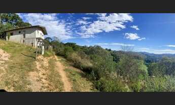 Imagem: Terreno com casa a venda - Campos do Jordão-SP