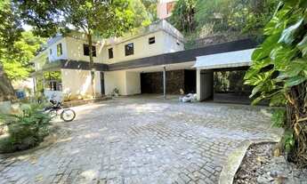 Imagem 2: Casa Triplex para venda, no Horto Florestal, 799m2, 5 suítes