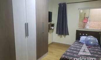 Imagem 6: Casa com 3 quartos - Bairro Colônia Dona Luíza em Ponta Grossa