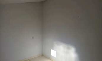 Imagem 7: CASA SETOR UNIÃO 4 QUARTOS SENDO 1 SUÍTE RUA LARGA PROX AVENIDA T-9 SUPERMERCADO CARREFOU