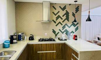 Imagem 5: Casa para aluguel tem 333 metros quadrados com 4 quartos