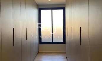 Imagem 3: Casa disponível para locação no Condomínio Saint Paul, com 388m² de área construída e 411