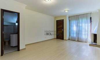 Imagem 6: Sobrado com 6 dormitórios para alugar, 216 m² por R$ 3.500/mês - Boa Vista - Curitiba/PR