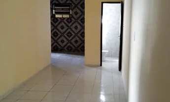 Imagem 6: Casa de condomínio para aluguel possui 100 metros quadrados com 2 quartos