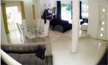 Imagem 2: Linda Casa Casa em condomínio com 3 dormitórios