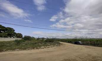 Imagem 4: Lote/Terreno para venda possui 588 metros quadrados em São Mateus - São Pedro da Aldeia