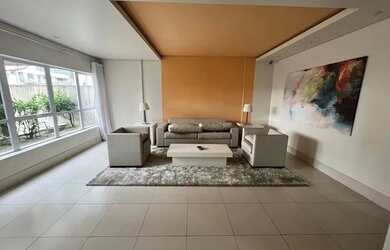 Imagem 2: Apartamento para aluguel possui 119 metros quadrados com 2 quartos em Ponta Negra - Manaus