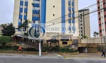 Imagem 2: Apartamento com 2 dormitórios, despensa e 1 vaga coberta