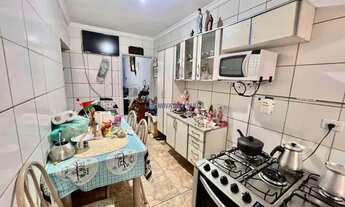 Imagem 7: Sobrado próximo ao Metrô Jabaquara, terminal rodoviário litoral, supermercados, escolas, b