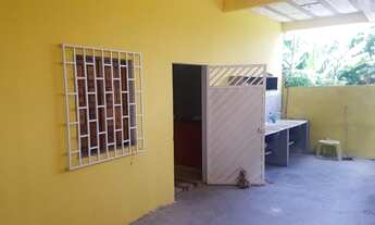 Imagem 7: Casa para venda possui 240 metros quadrados com 3 quartos em Centro - Camaçari - Bahia