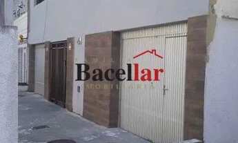 Imagem: Apartamento - Duplex / Residencial / Vila