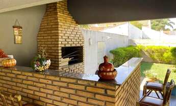 Imagem: Dourados - Casa Padrão