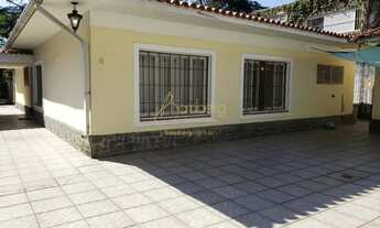 Imagem: BELA CASA TÉRREA PRÓXIMO A PRAÇA PANAMERICANA