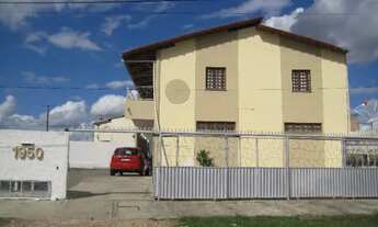 Imagem 2: Alugo Apartamento no Muchila II Rua Macario Cerqueira,1950 2 Quartos