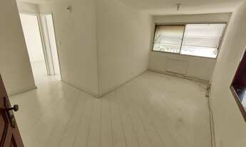 Imagem: Apartamento em Irajá - Frente - Condomínio