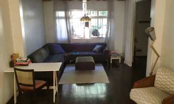 Imagem: Sobrado espaçoso de 4 dormitórios e edícula