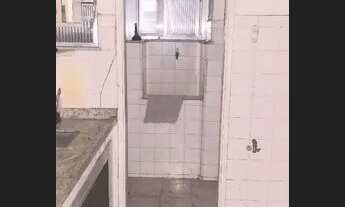 Imagem 6: Copacabana , dois quartos com dependência. Oportunidade Única