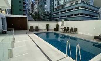 Imagem 2: Exclusiva Cobertura Mobiliada de Alto Padrão em Balneário Camboriú: Viva o Luxo e o Confor