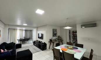 Imagem 3: Belo Apartamento na Ponta do Farol com 3 suítes com projetados// Varanda Integrada // 148m