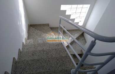 Imagem 6: SOBRADO com 3 dormitórios para alugar com 245m² por R$ 3.600,00 no bairro São Braz - CURIT