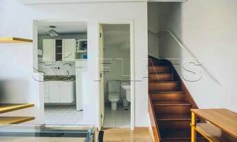 Imagem 2: Lindo duplex totalmente mobiliado ao lado da Av Hélio Pellegrino e próx ao Pq Ibirapuera