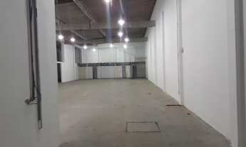 Imagem 2: Barracão à venda por R$ 1900000.00, 1000.00 m2 - PAROLIN - CURITIBA/PR